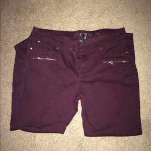 Burgundy ankle cut jeans